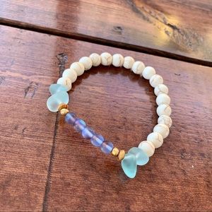 Hand beaded bracelet